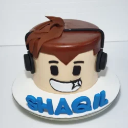 Delicious Roblox Theme Cake
